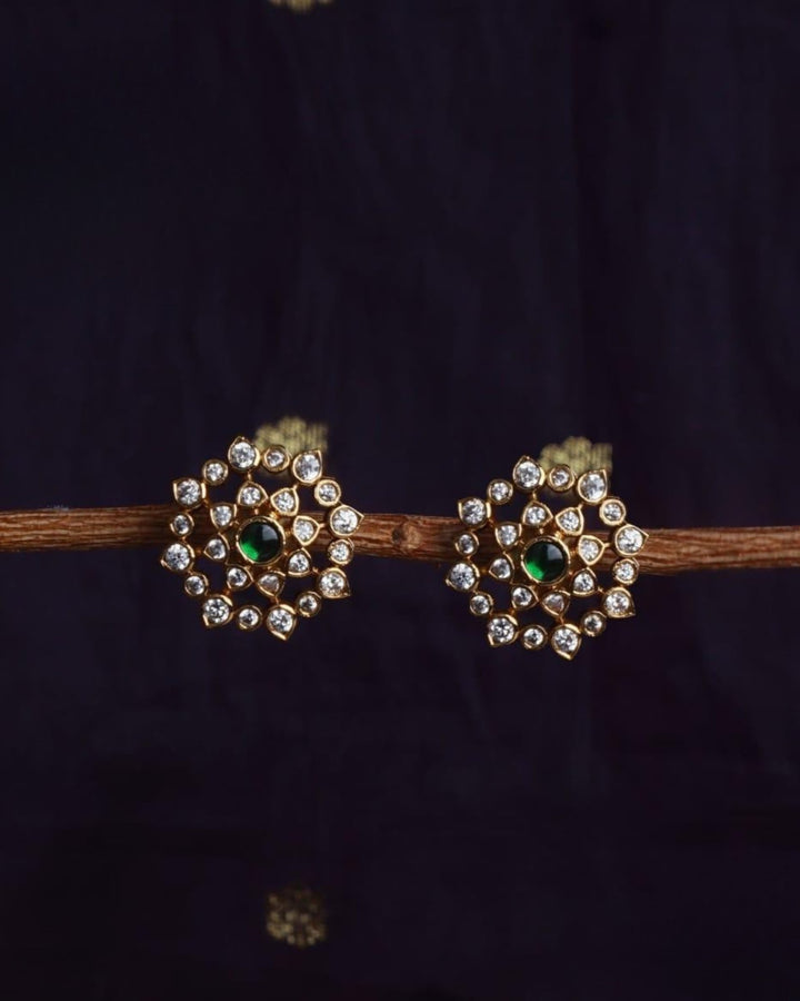 Kundan Studs c 102020