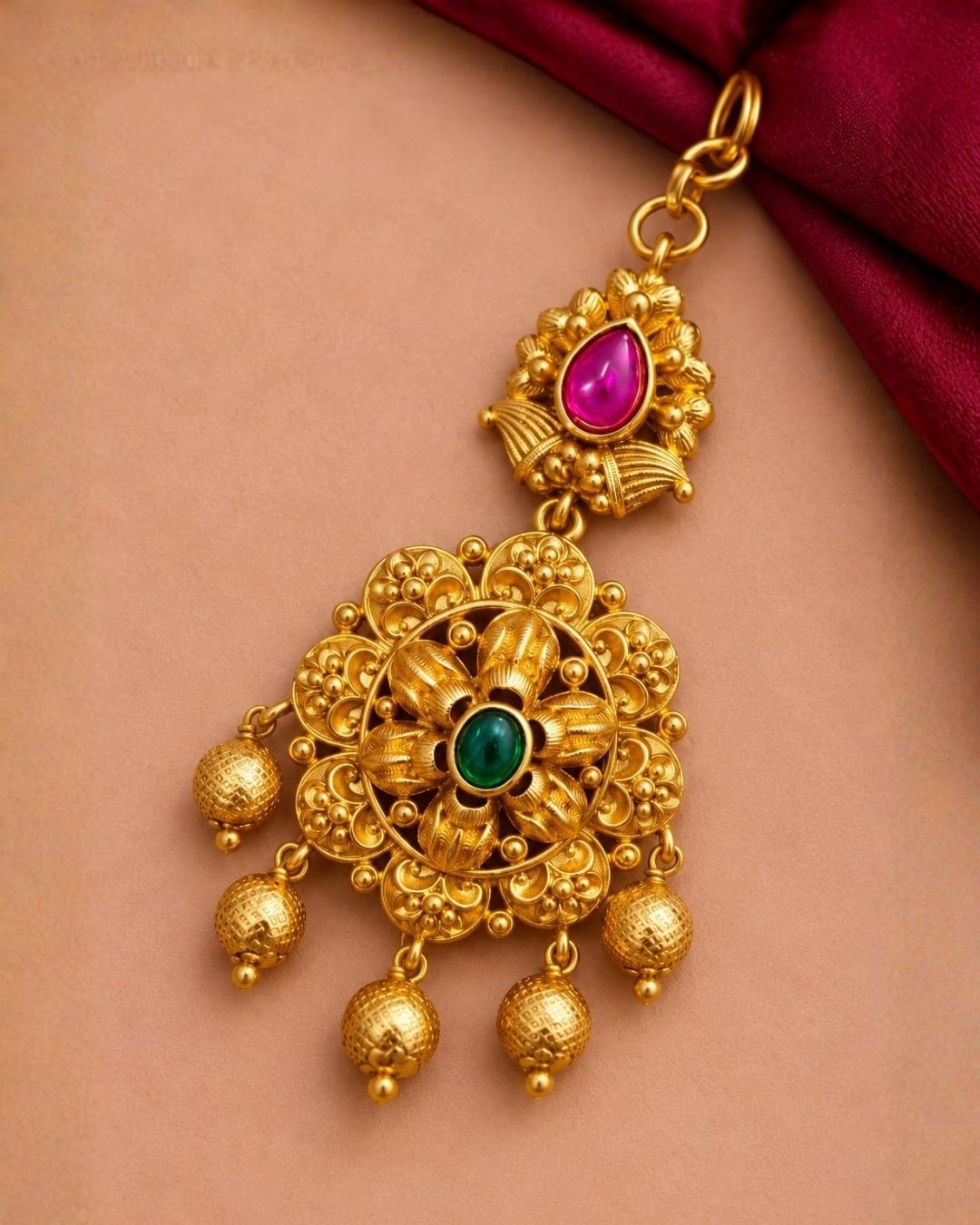 Jadau Kundan Gold Plated Traditional Floral Maangtikka
