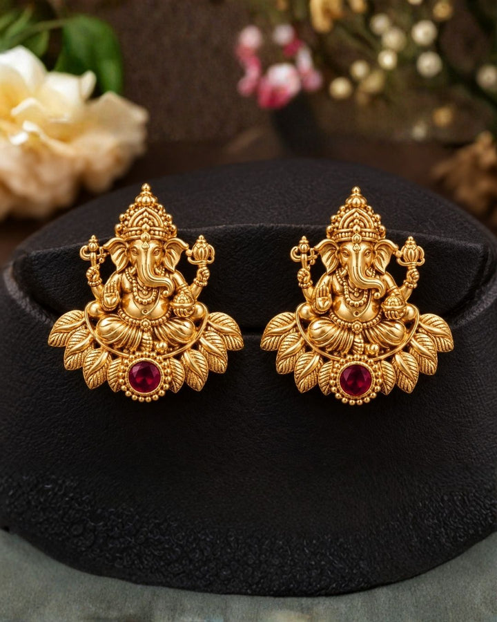 Kundan Gold Plated Temple Ganesha Necklace with Earrings g101250