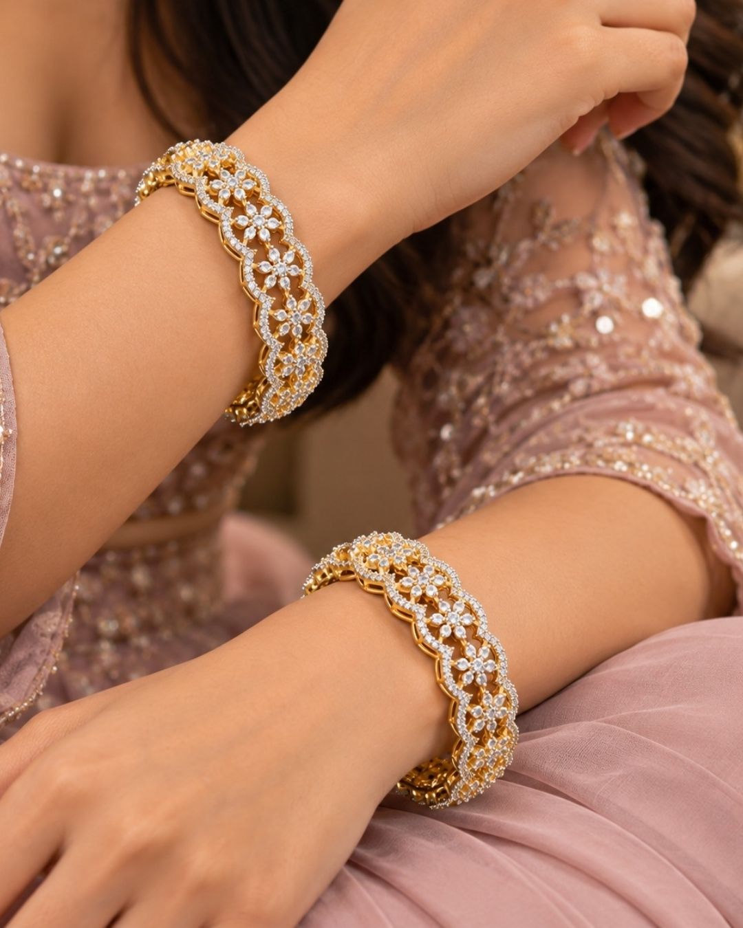 Pure Zirconium Diamond Gold Plated Star Floral Openable Bangles