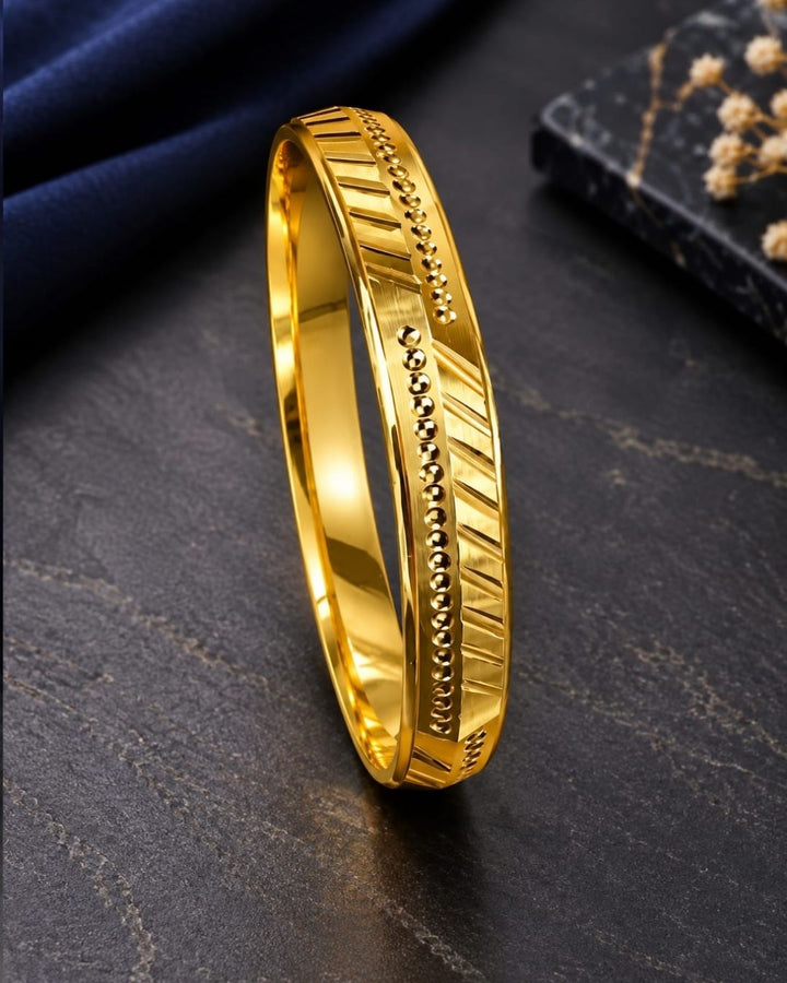 Gold Plated Men’s Kada with Linear Groove
