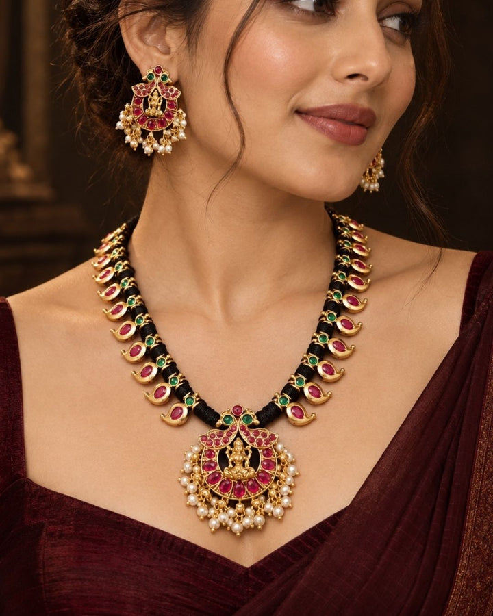 Jadau Kundan Kemp Lakshmi Necklace Set