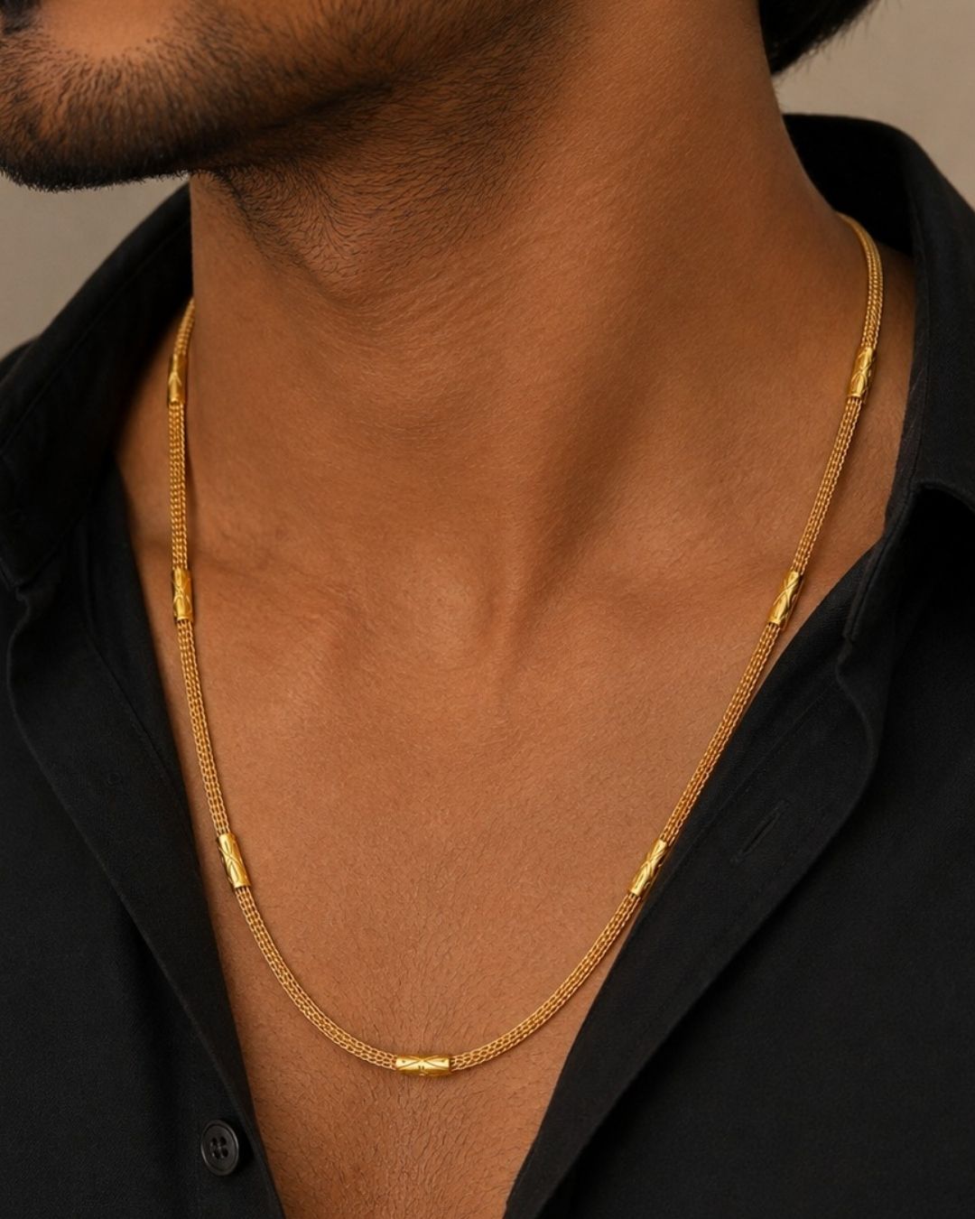 Beautiful mesh-style gold plated chain featuring intricate woven detailing and elegant cylindrical accents. Perfect for daily wear, festive occasions, traditional outfits, and premium gifting.