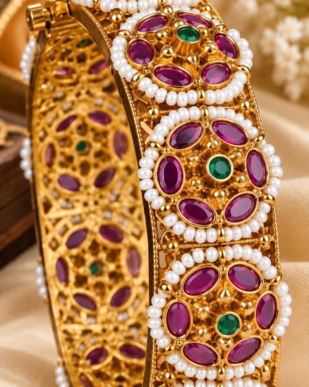 Jadau kundan Gold Plated Pearl Kundan Openable Kada
