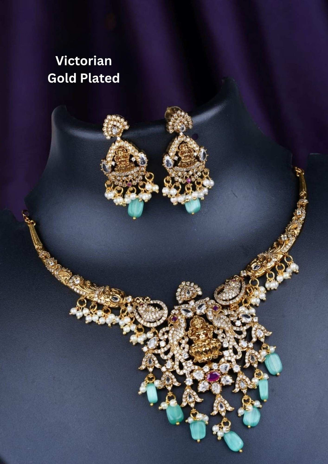 victorian temple Laxmi set with earrings comes with beads and looks very elegant and adjustable necklace set comes with festive ware , weeding ware and can gift  