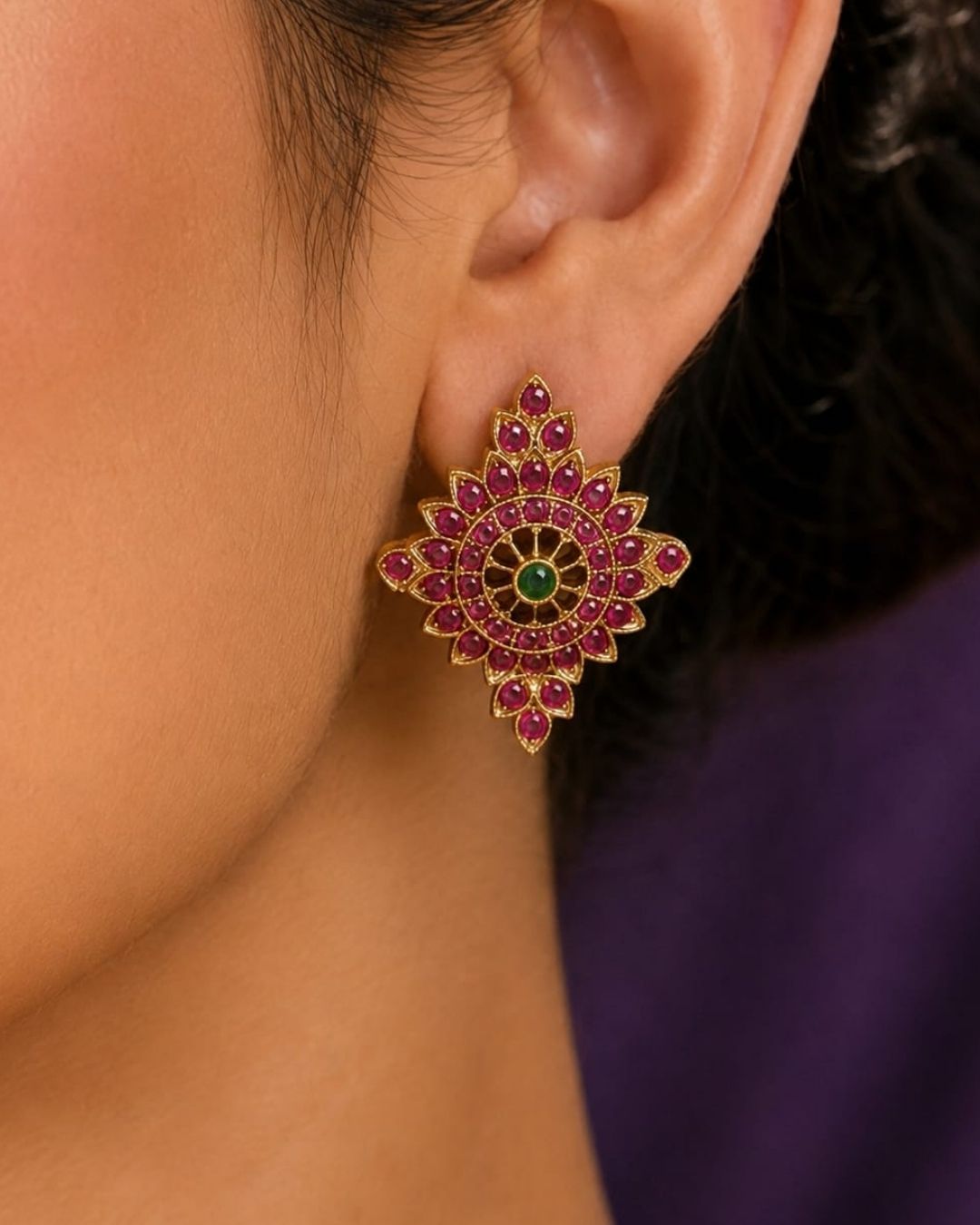 A close-up of a model&