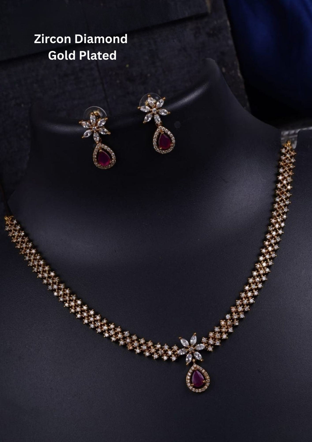Zircon_Diamond_Gold_Plated_Necklace_With_Earrings_marron_gemstone