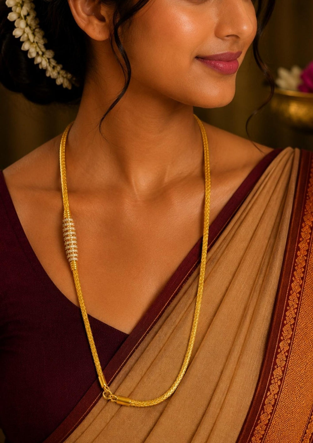 Beautiful 18K gold plated traditional Thaali chain with an elegant woven design and classic decorative detailing.
Designed for comfort, durability, and everyday elegance.
Perfect for pairing with mangalsutra pendants, weddings, festivals, and traditional occasions.
