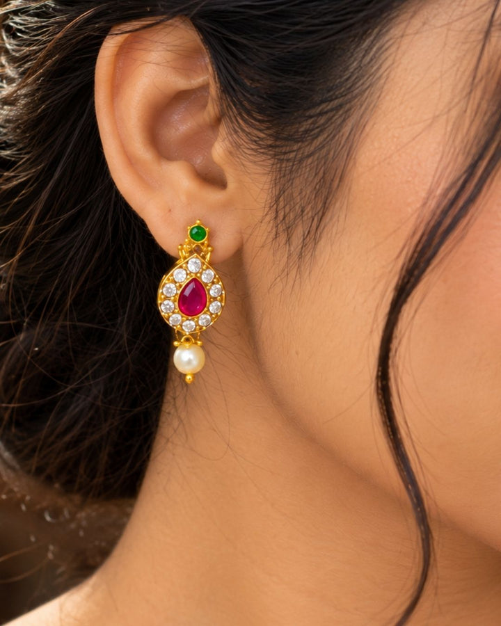 Zircon Diamond Gold Plated Ruby Necklace Set with Pearls