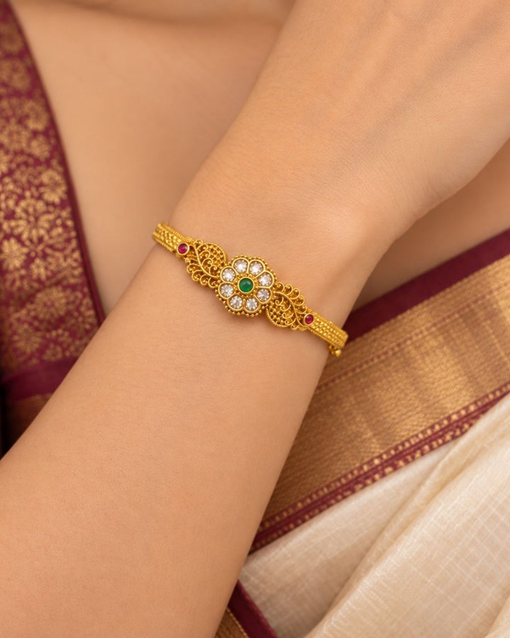 Jadau Kundan Gold Plated Openable Bracelet (Kada)