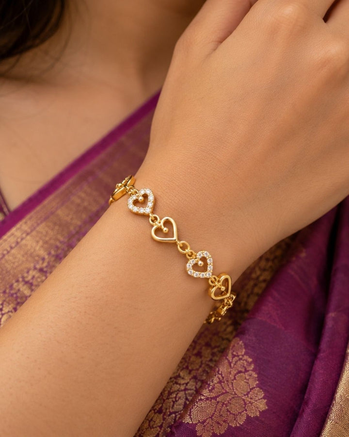Gold Plated Zircon Heart Charm Bracelet
