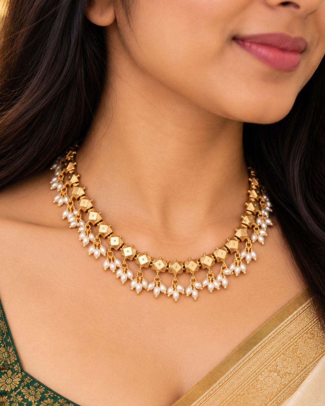Kundan Necklace with Earrings g10850