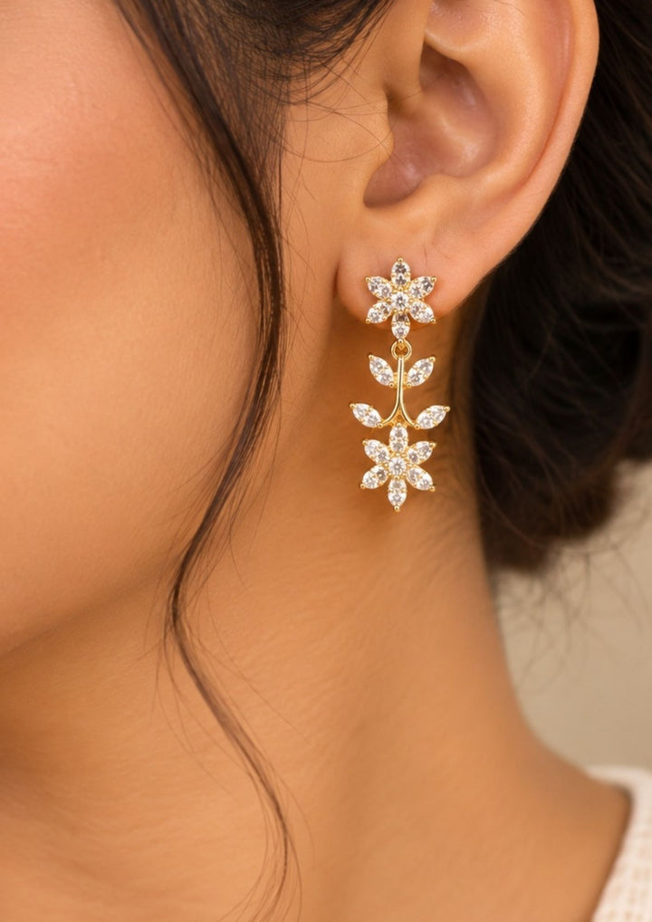 Zircon Diamond Gold Plated Floral and Leaf Design Necklace Set