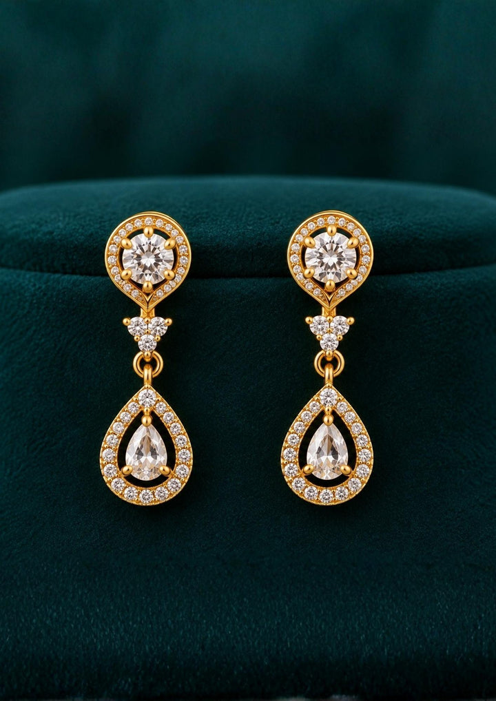 Zircon Diamond Gold Plated Floral Cluster Necklace with Earrings
