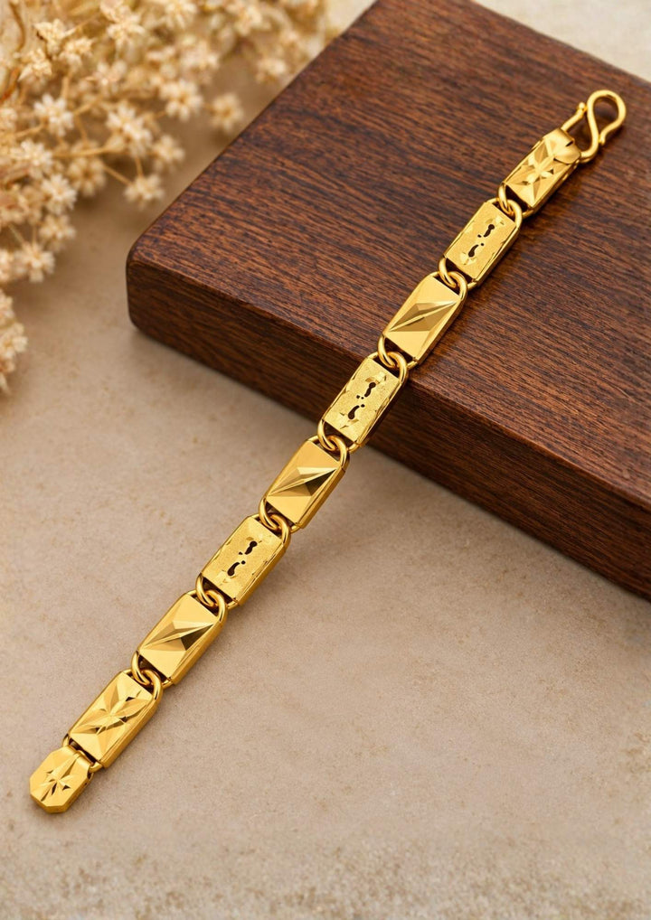 Gold Plated Men’s Bracelet with Geometric Link Design