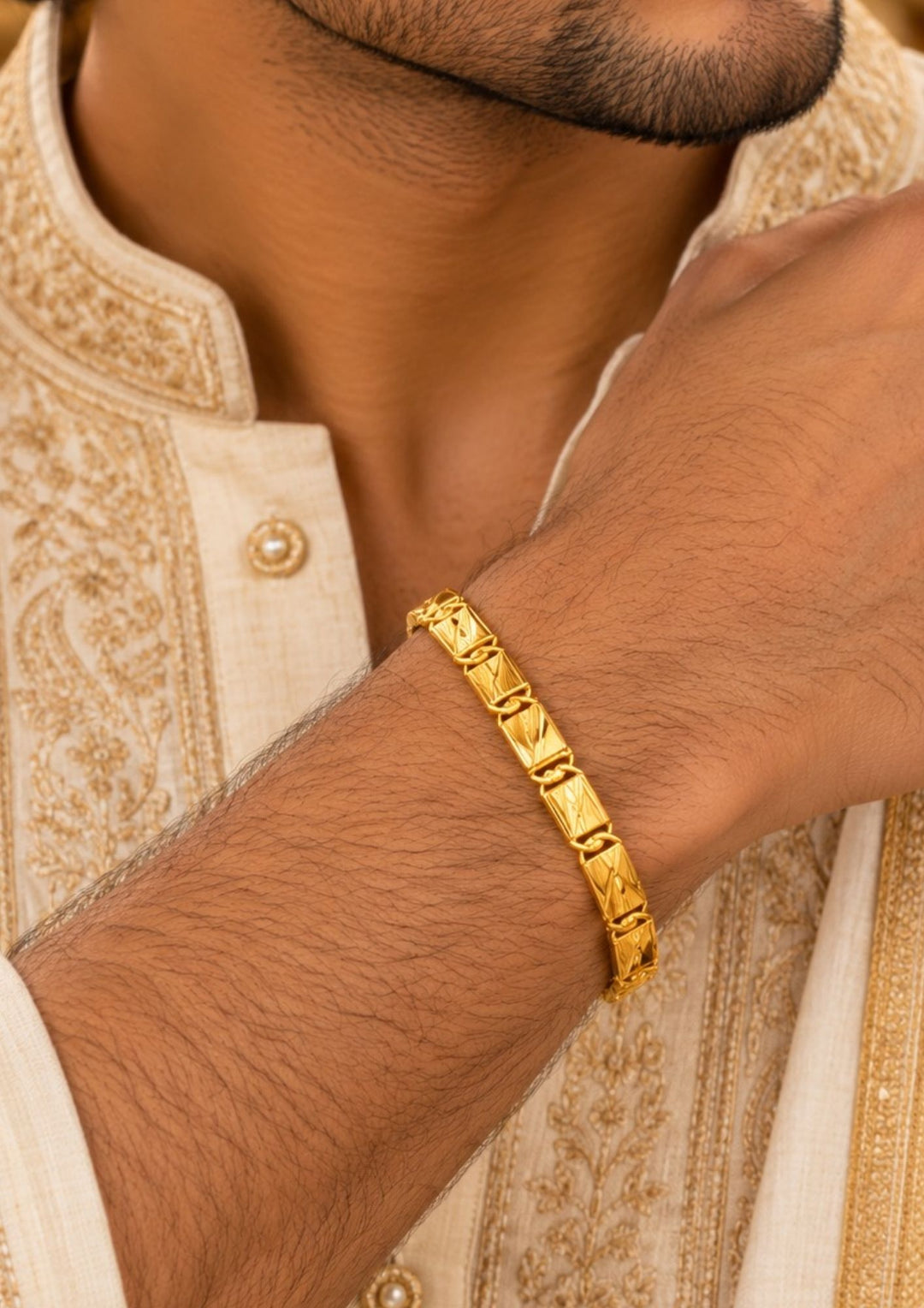 Gold Plated Men’s Bracelet with Geometric Link Design