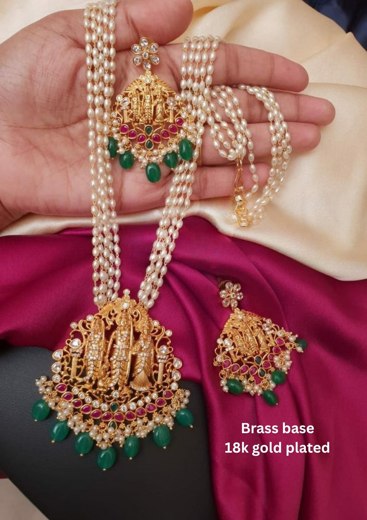 Kundan & Beads Temple Necklace with Earrings g101580