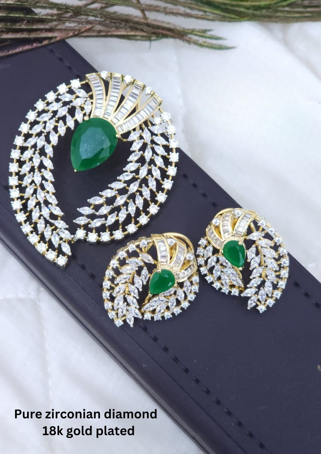 Pure Zirconian Diamond Pendant with Earrings r101280