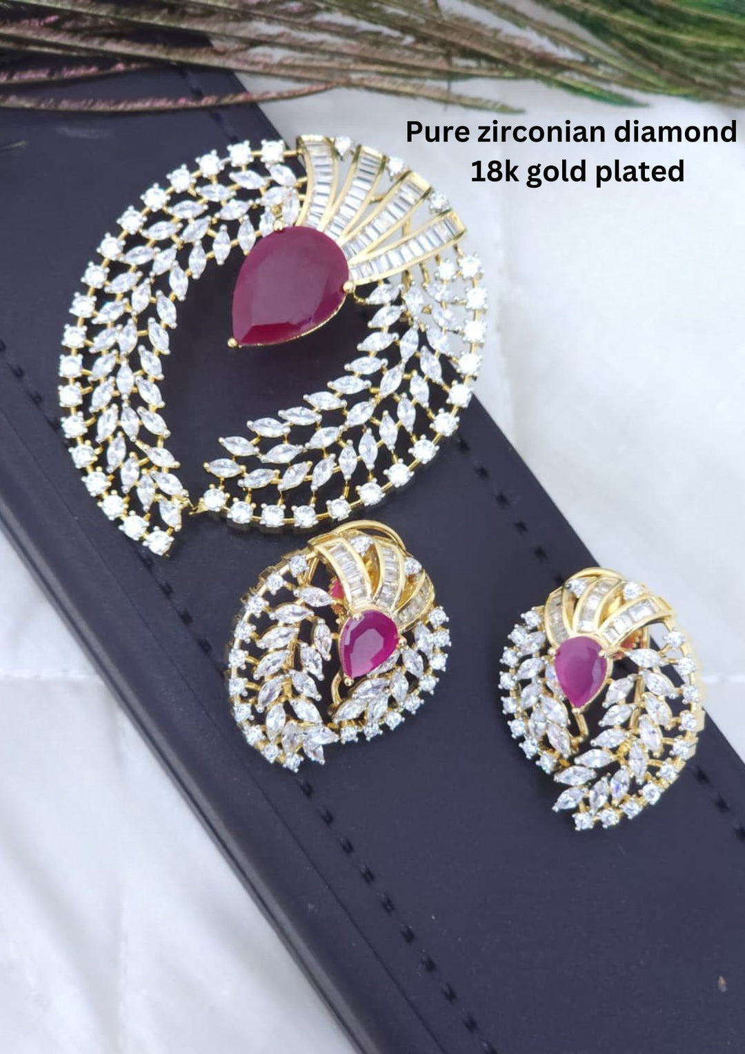 Pure Zirconian Diamond Pendant with Earrings r101280