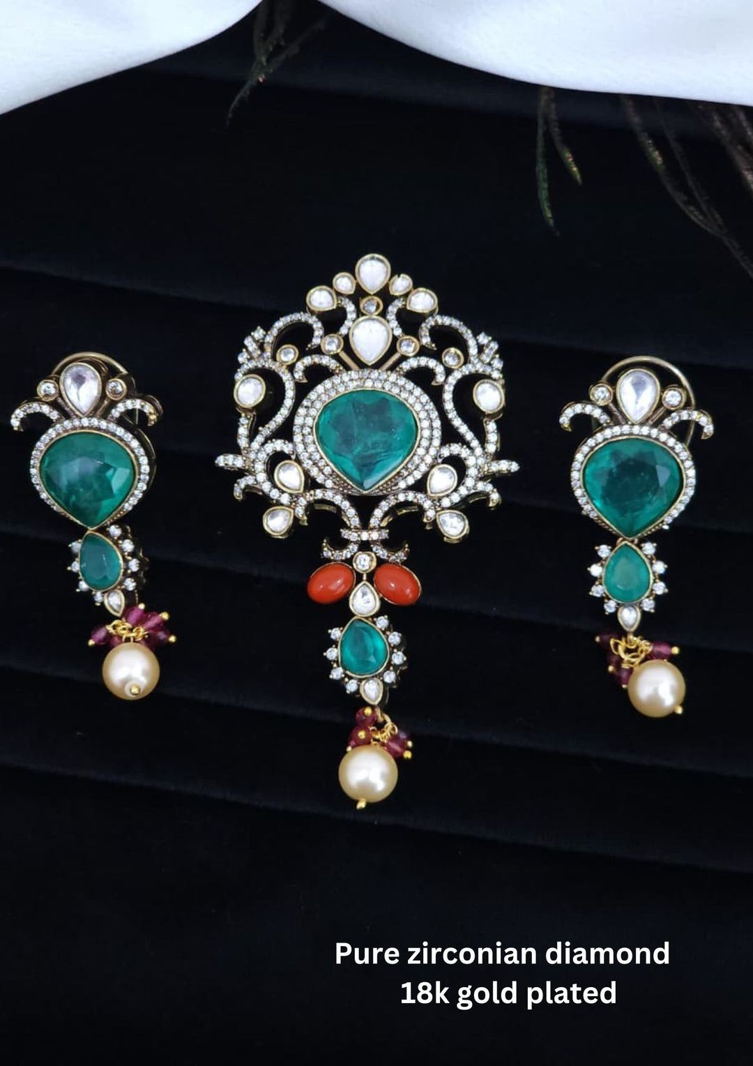 Pure Zirconian Diamond Pendant with Earrings r101599