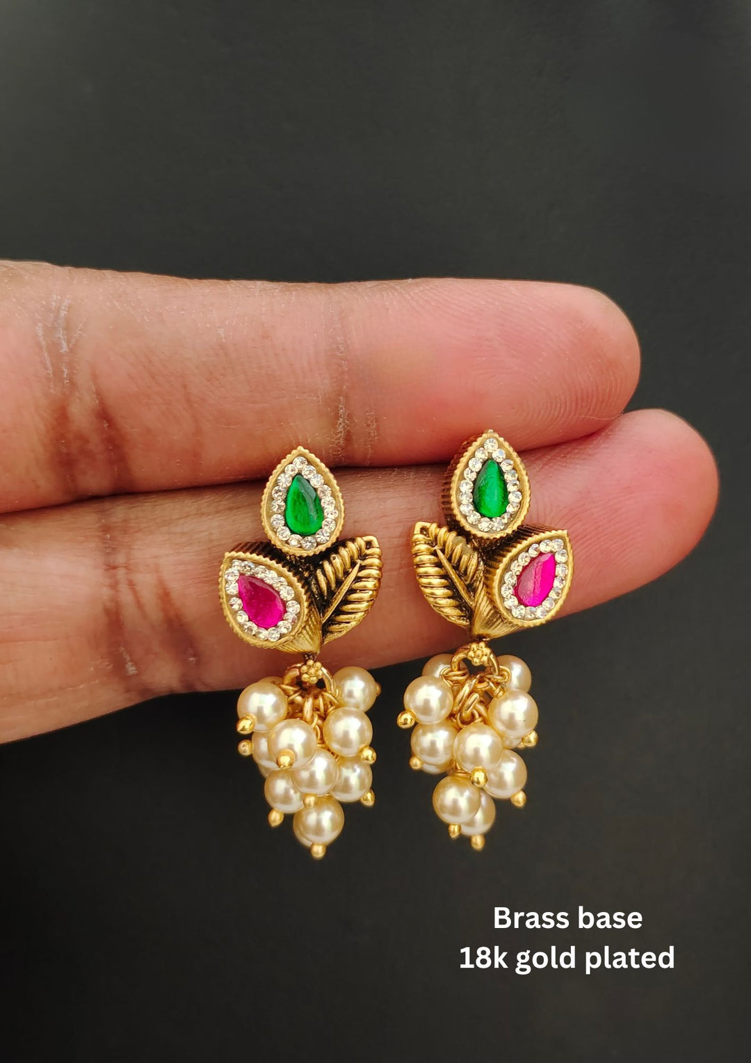 Kundan & Beads Earrings s90056