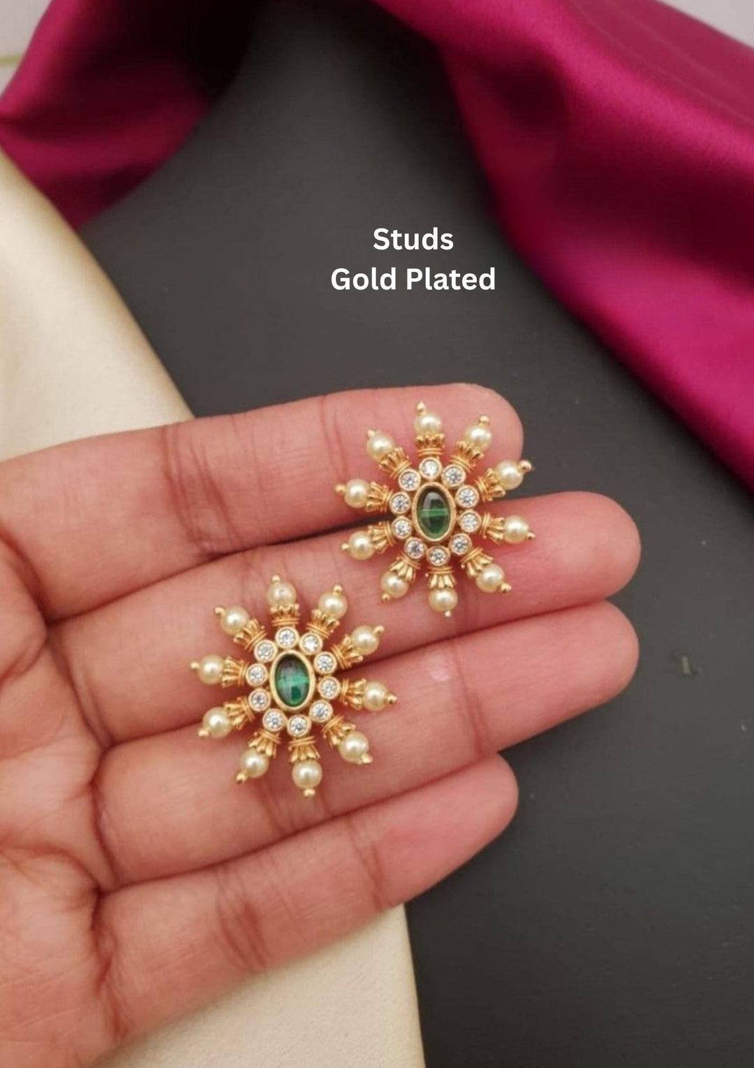 Kundan Gold Plated Studs g 10299