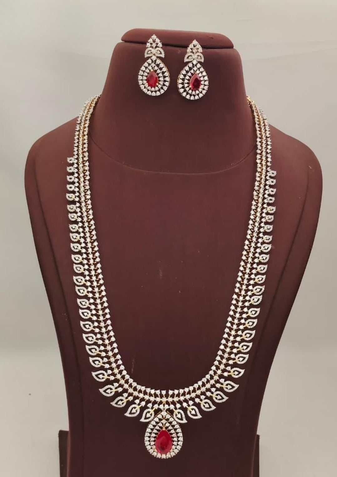 Pure Zirconian Diamond Necklace with Earrings s450004
