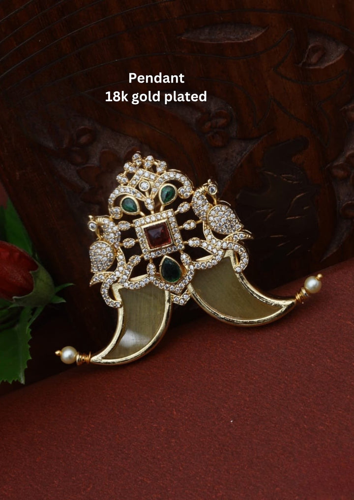 Kundan Pendant c106020