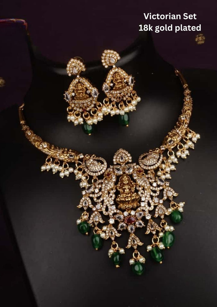 Victorian Temple Necklace With Earrings c1012020