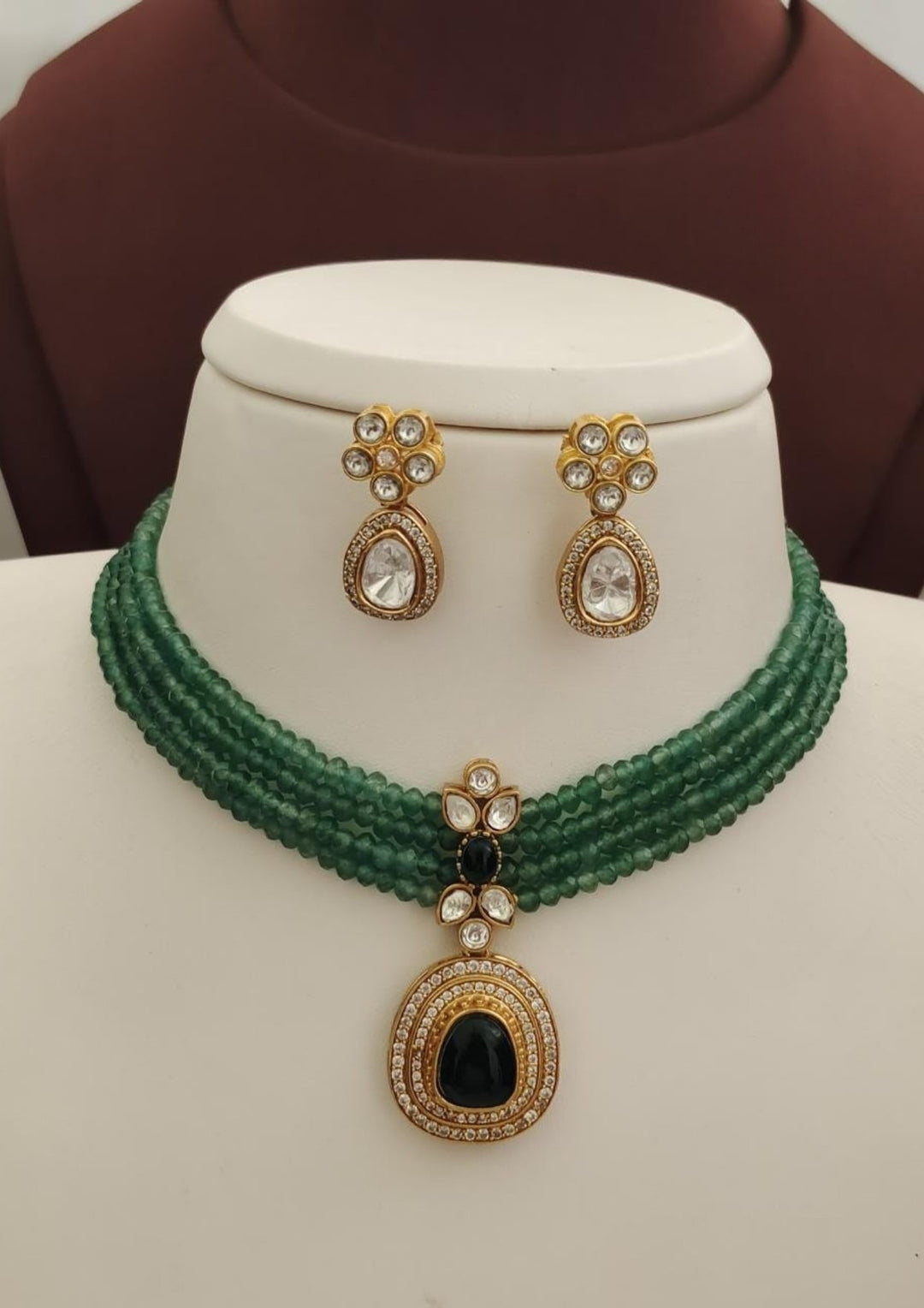 Kundan Necklace with Earrings s 250012