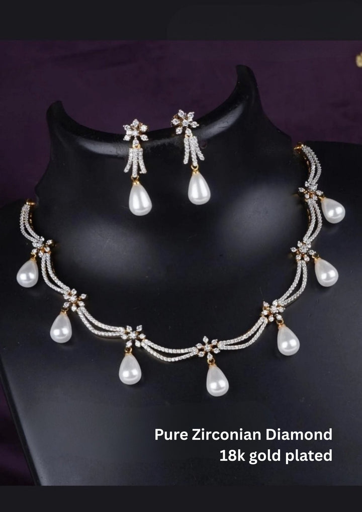 Pure Zirconian Diamond Necklace With Earrings c107020