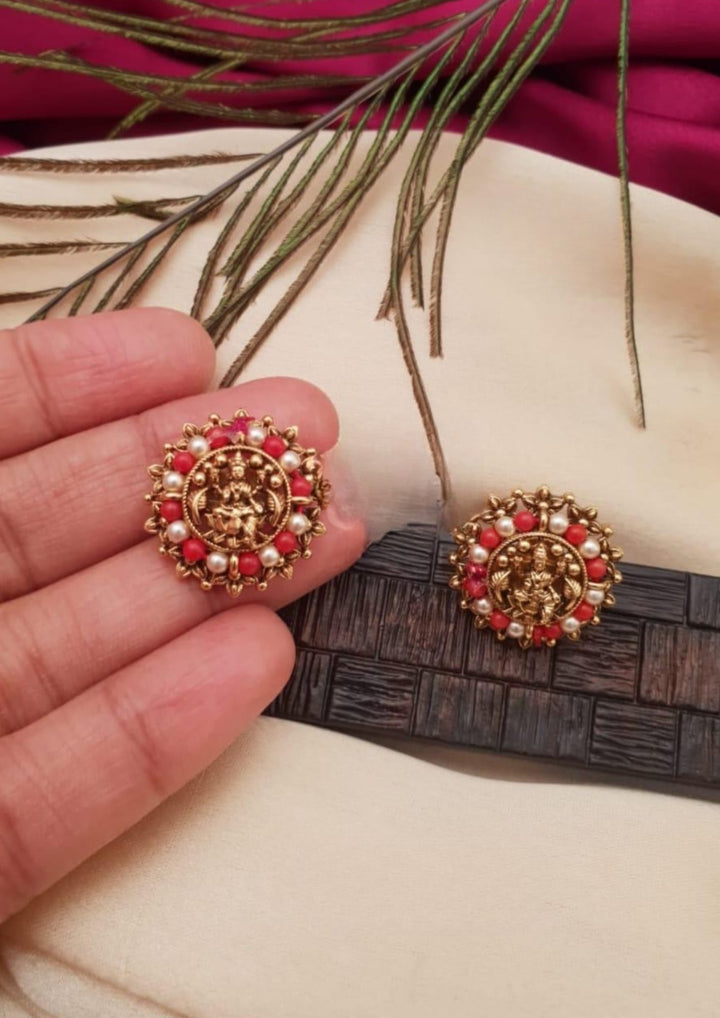 Kundan temple Studs g 10380