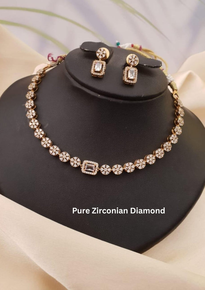 Pure Zirconian Diamond Necklace With Earrings g10650