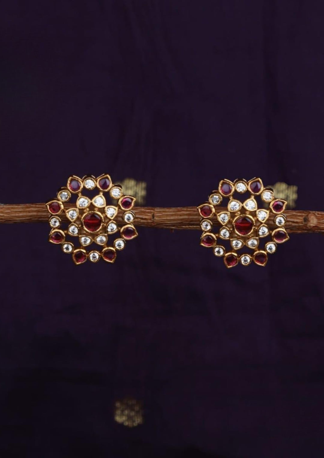 Kundan Studs c 102020