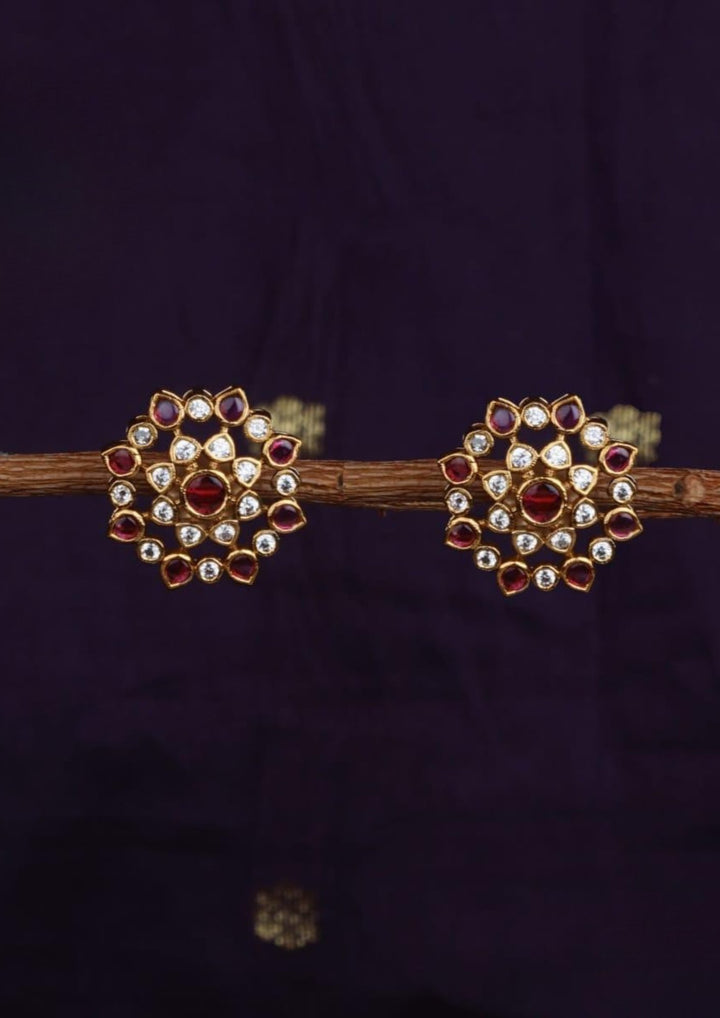 Kundan Studs c 102020