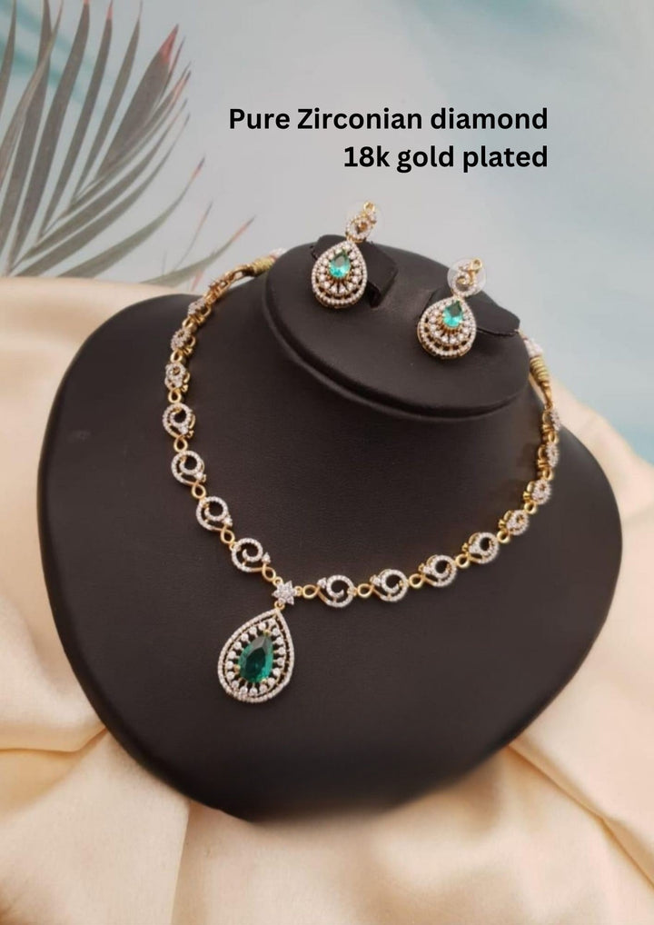 Pure zirconian diamond Necklace With Earrings g101020