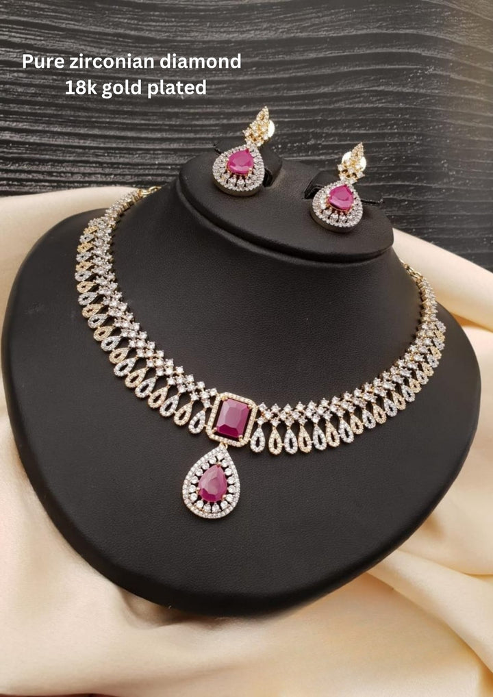 Pure Zirconian Diamond Necklace With Earrings g101150